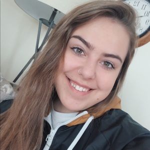 Meet your Posher, Haley